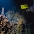 Робот Greenpeace развернул самый глубоководный протест в истории — опустив баннер на 2315 метров у гидротермальных источников